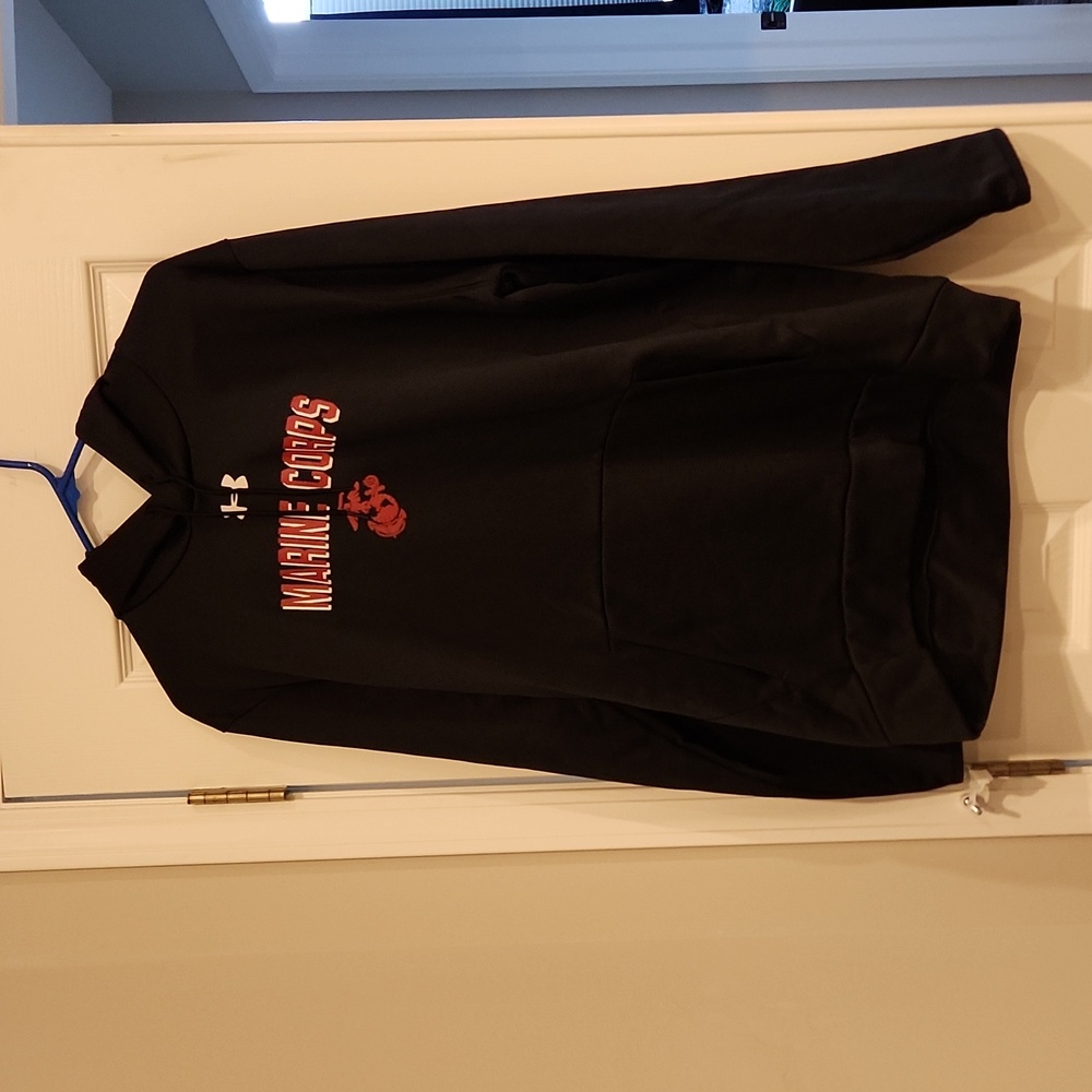 NWOT. Under armor Marine Corps hooded sweatshirt.
